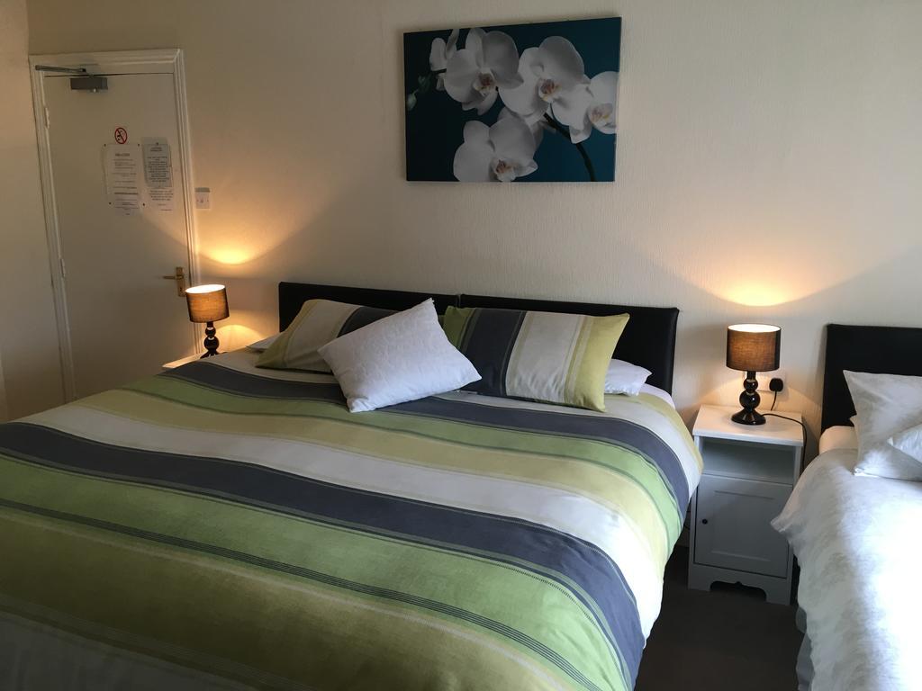 Bentons Cheltenham