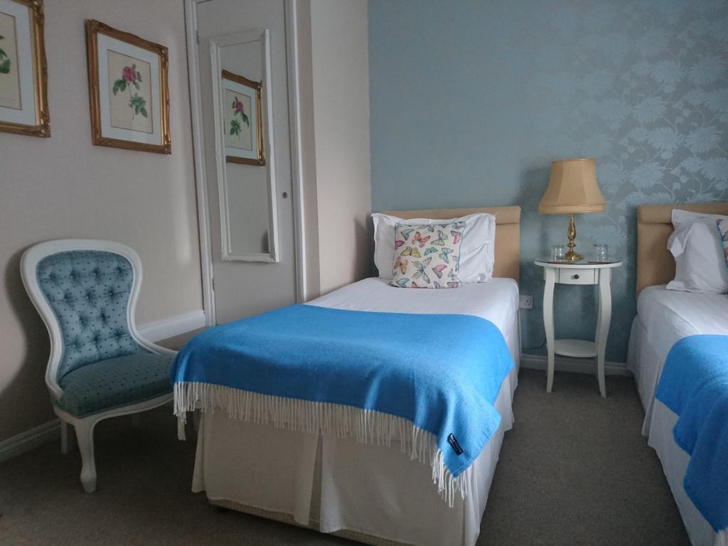 Hilden Guest Hotel 4*