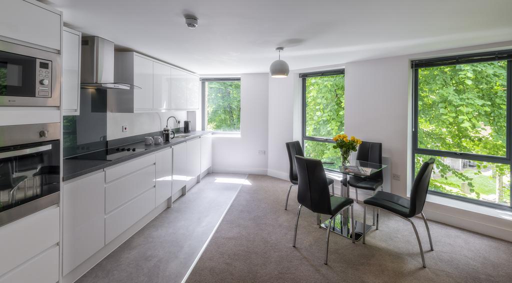 The Famous By Servicedlets Apartment