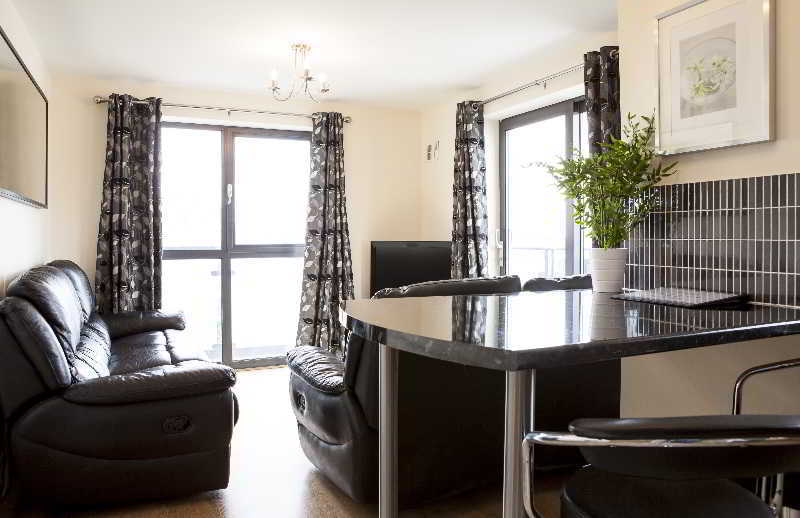 Hotel Plaza - Bliss Cheltenham