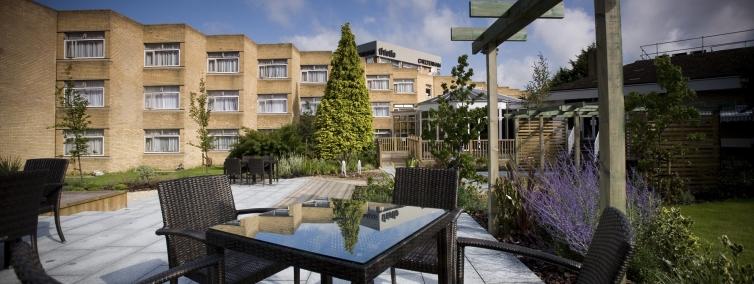 Hotel Leonardo