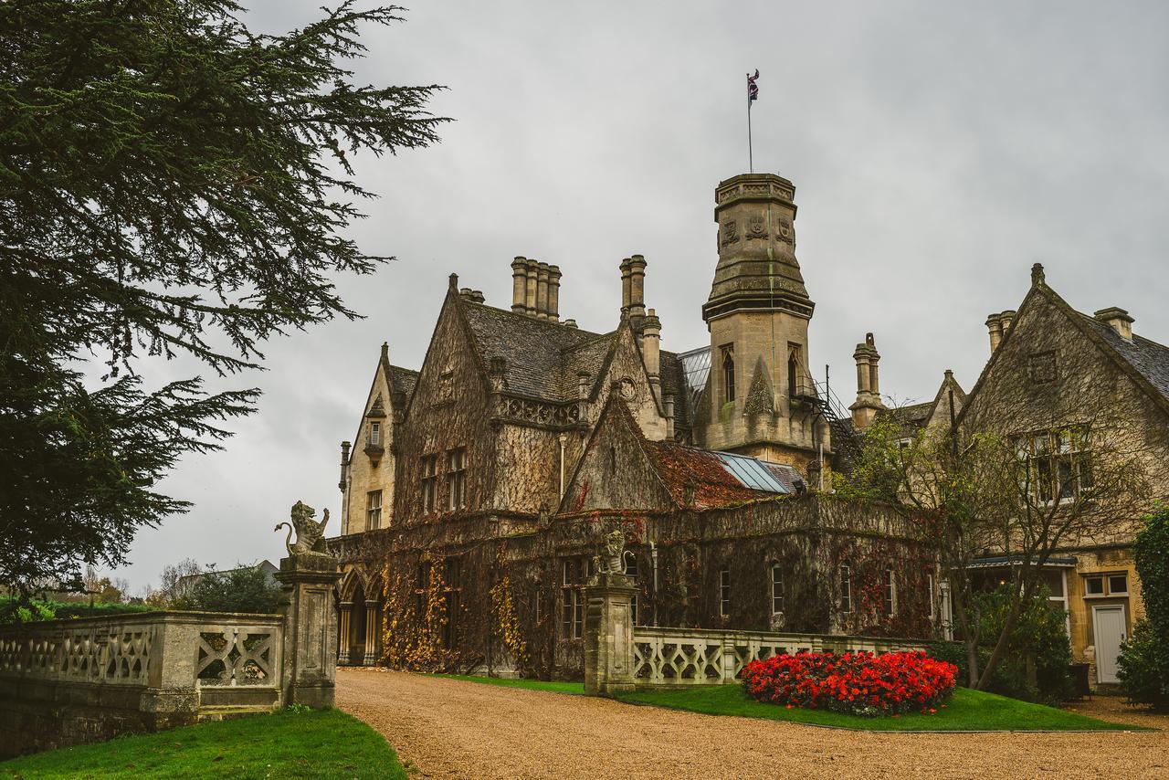 Manor By The Hotel 4*