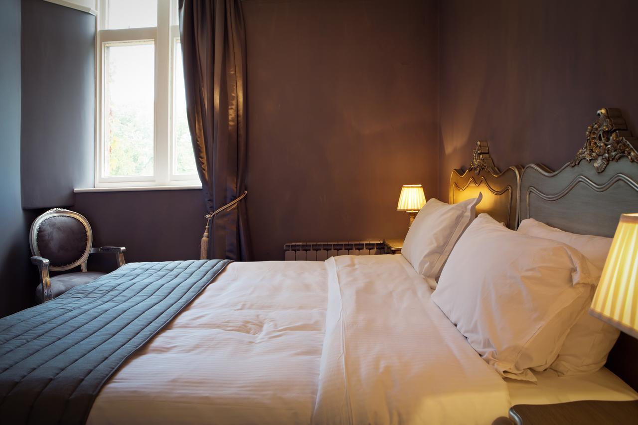 Hotel Manor By The Cheltenham