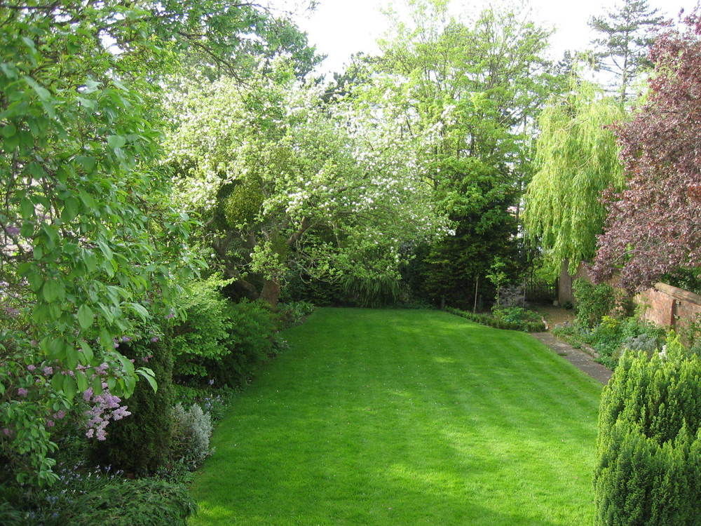 Butlers Guest house 4*