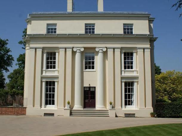Bed & Breakfast Ravenhurst 4*