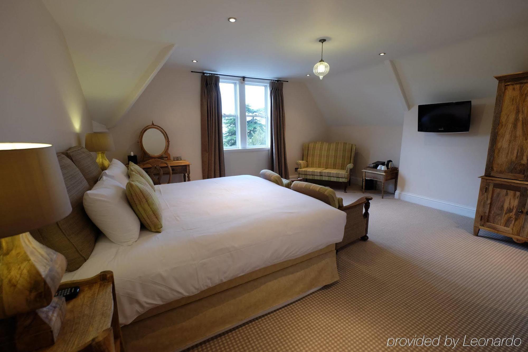 Cotswold Grange 5* Cheltenham