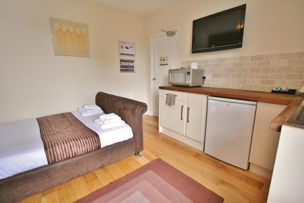 Gloucester Road By Roomsbooked - Free Parking Aparthotel Cheltenham