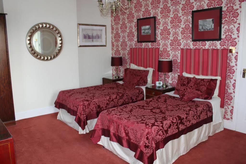 Burlington House 4*