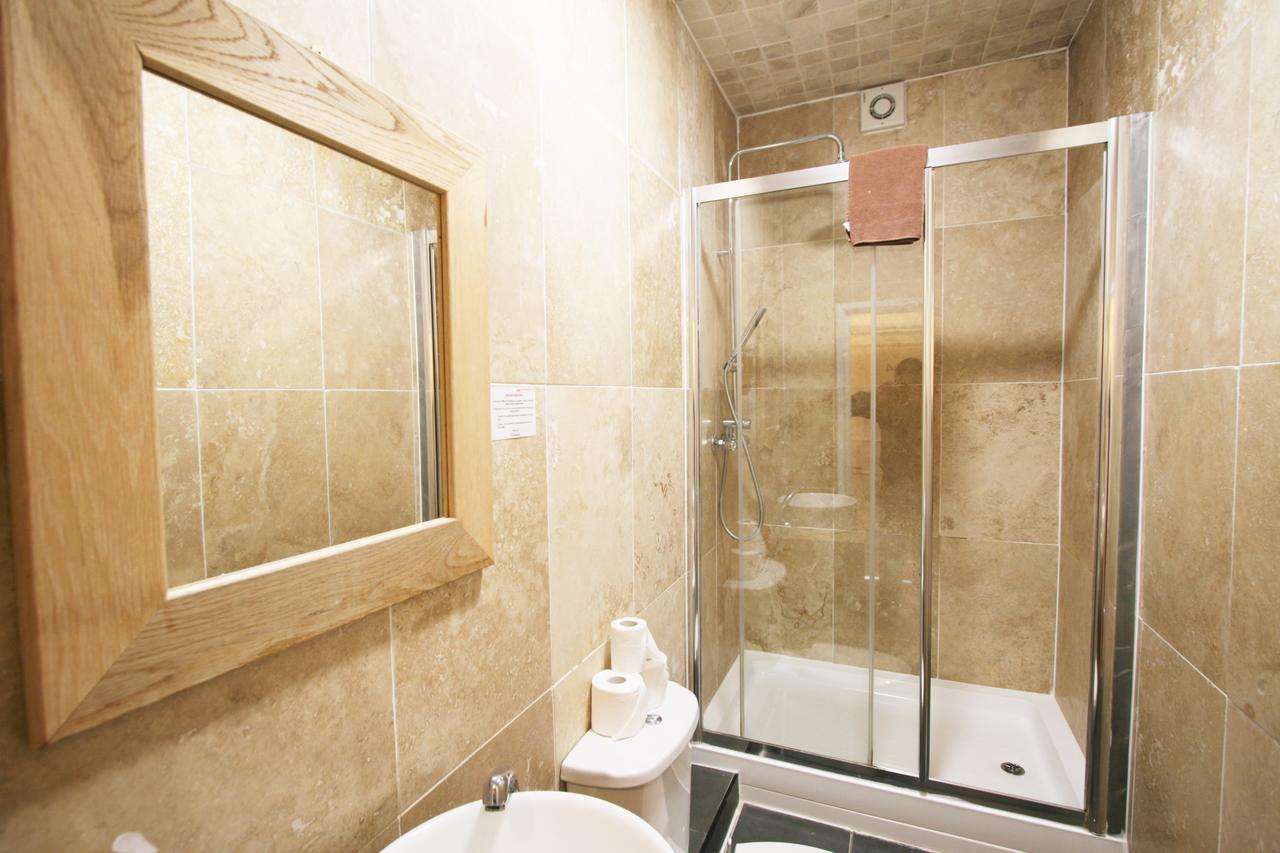 Hotel Gloucester Place By Roomsbooked Cheltenham