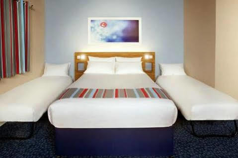 Hotel Travelodge 3*