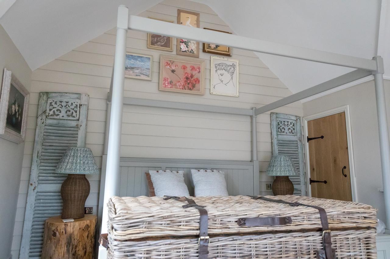 The Frogmill 4*