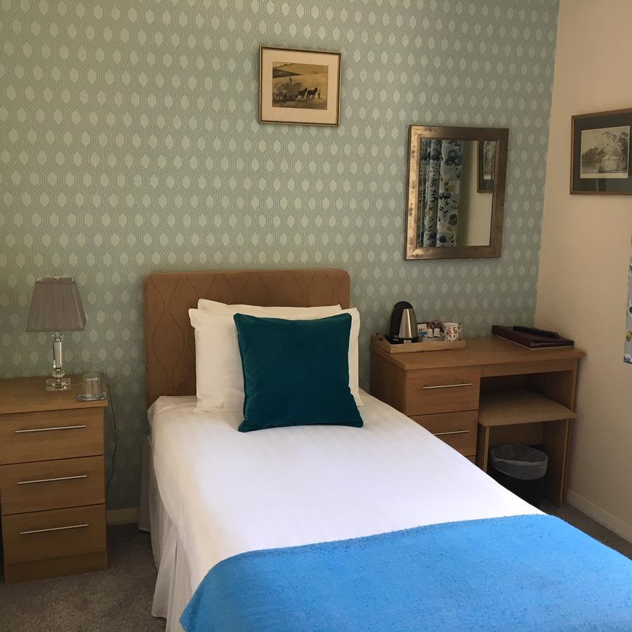 Hilden Guest 4*