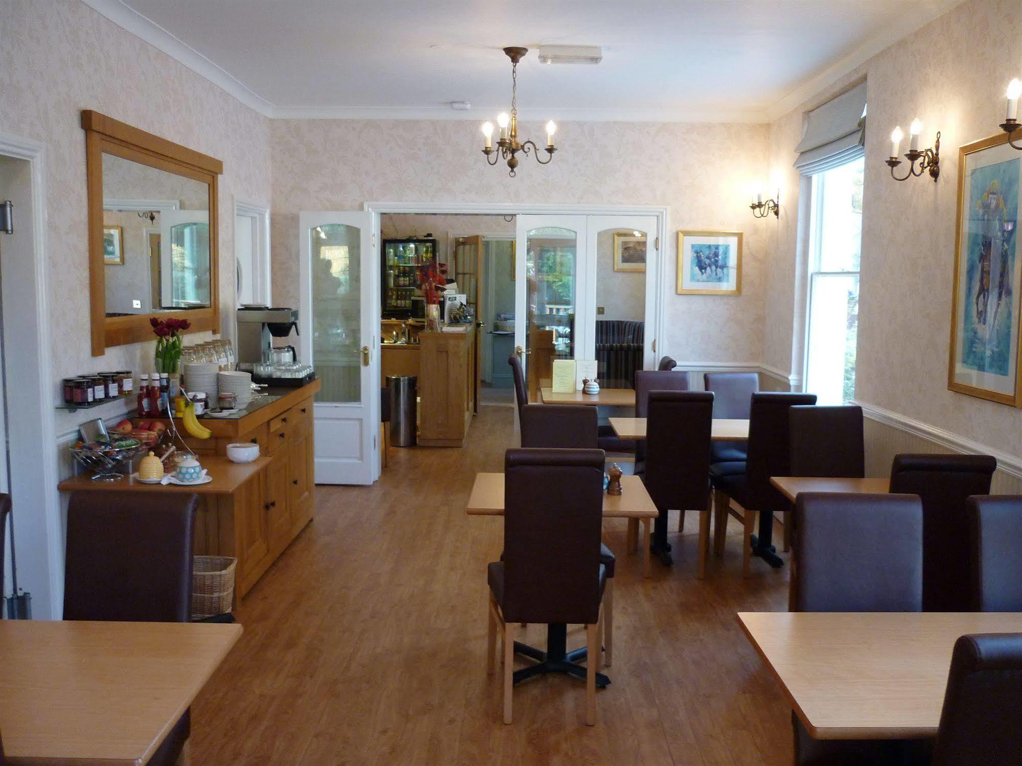 Hilden Guest 4* Cheltenham