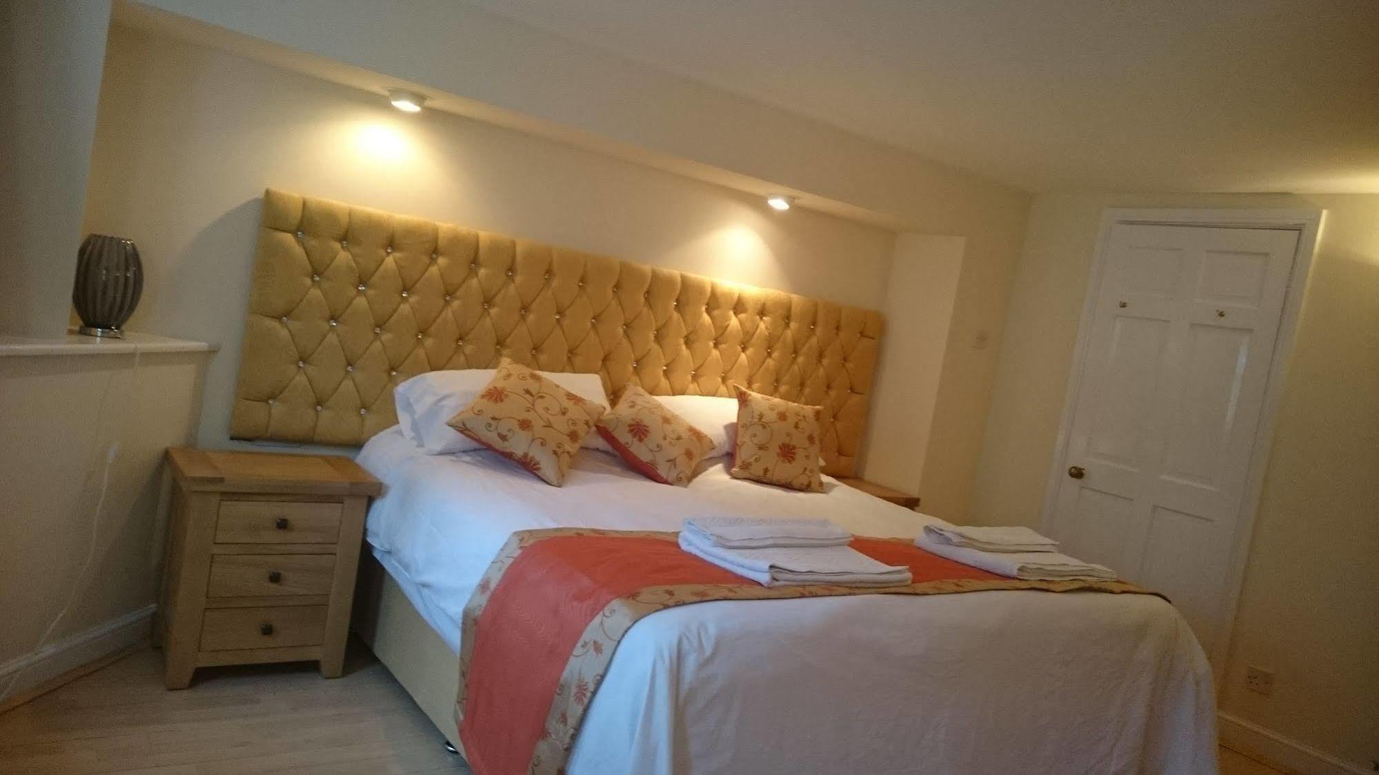 Mayville House Cheltenham