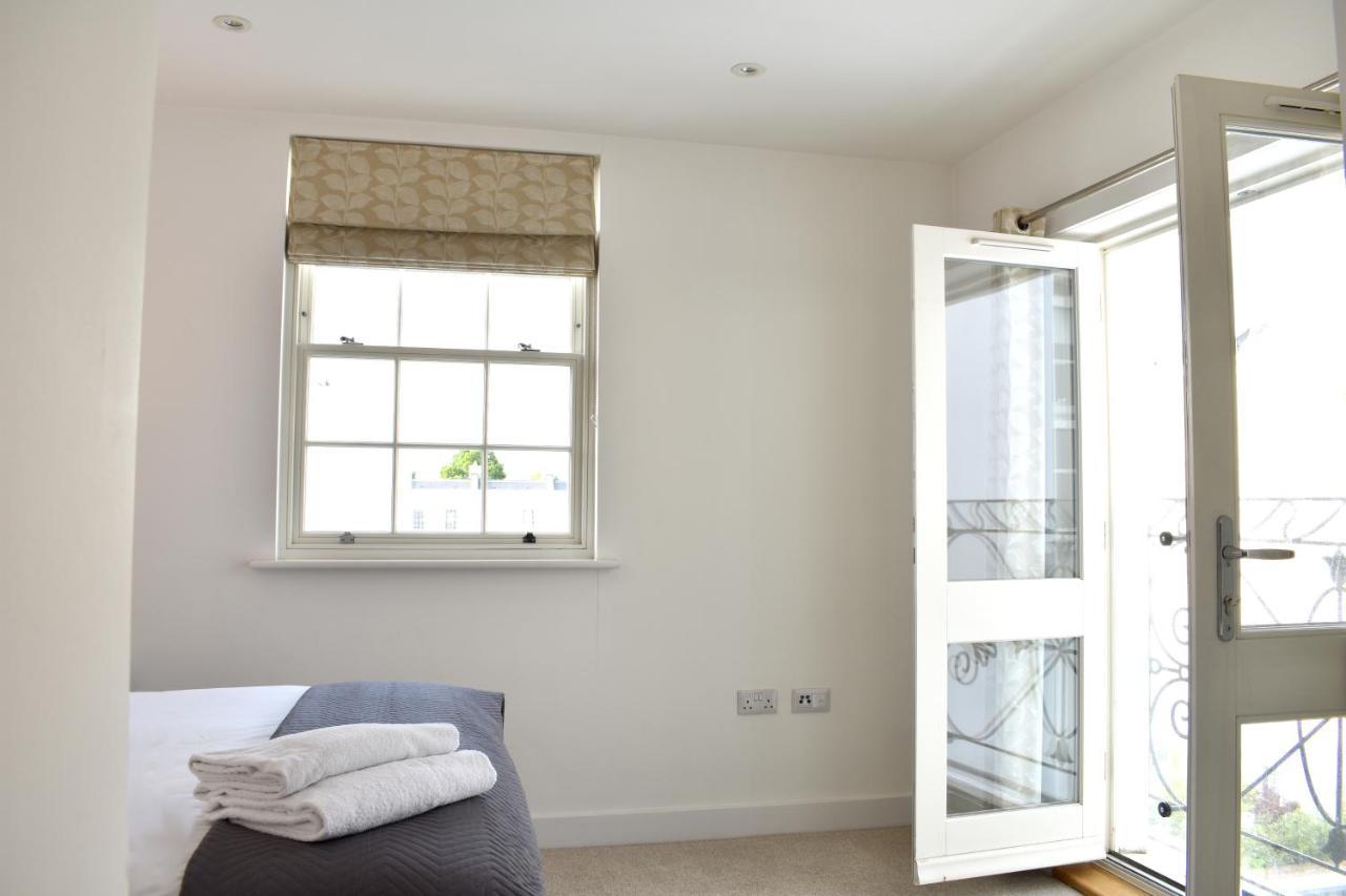 Regency Place Apartment