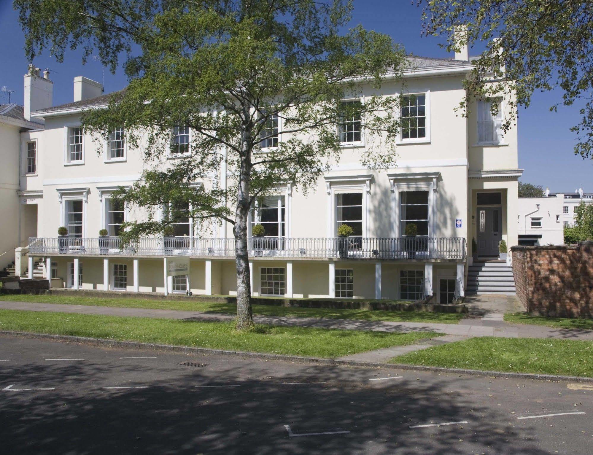The Townhouse At Glenfall Lawn Pittville Circus 4*
