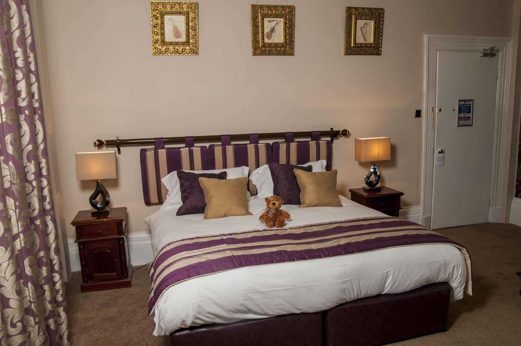 Clarence Court Hotel