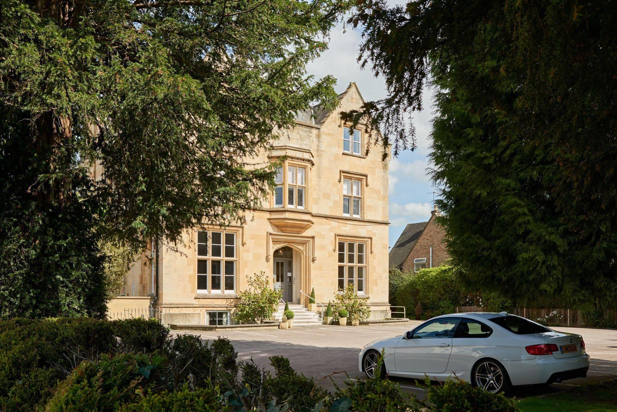 Cotswold Grange Cheltenham