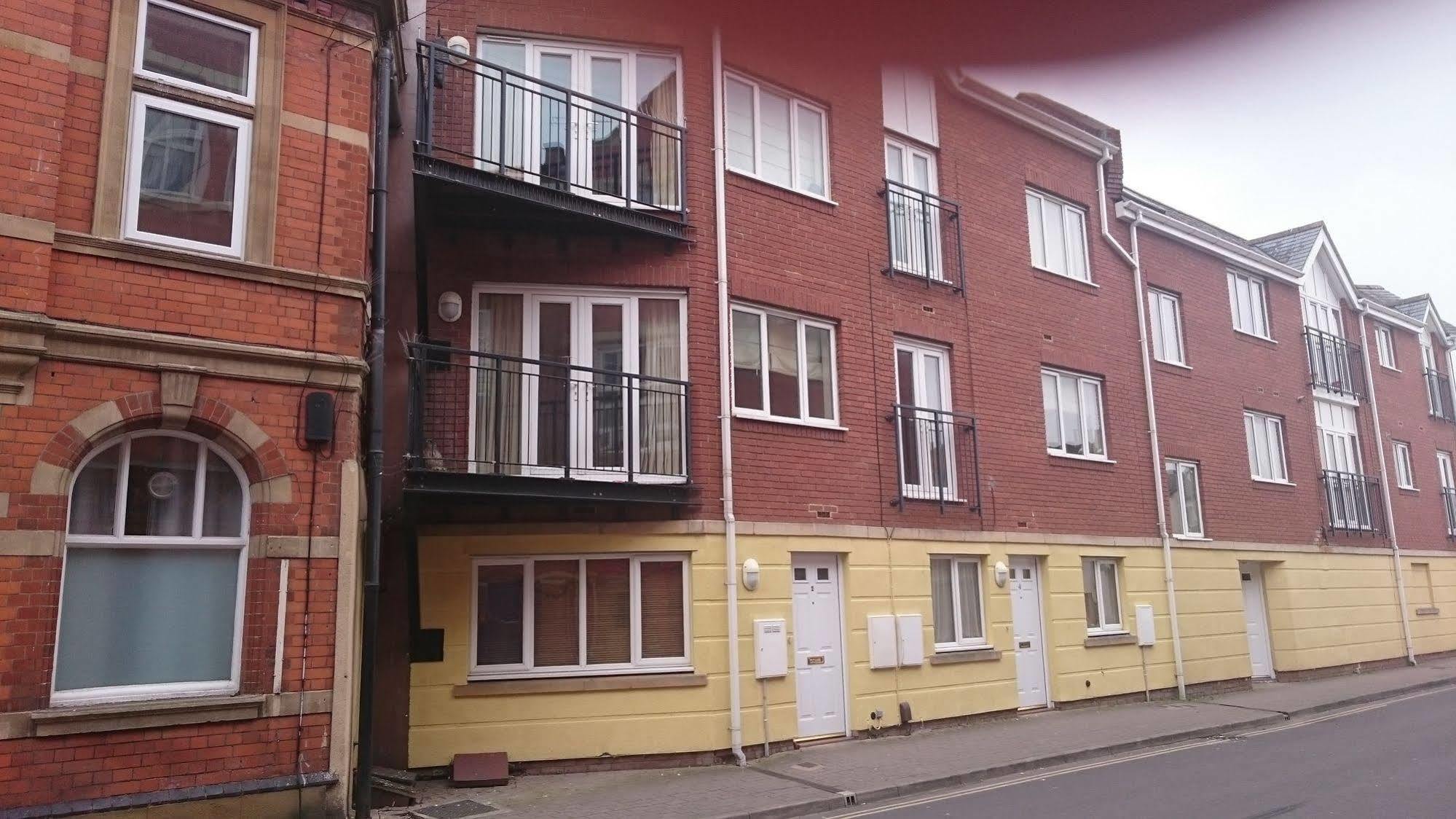 Apartment New Street