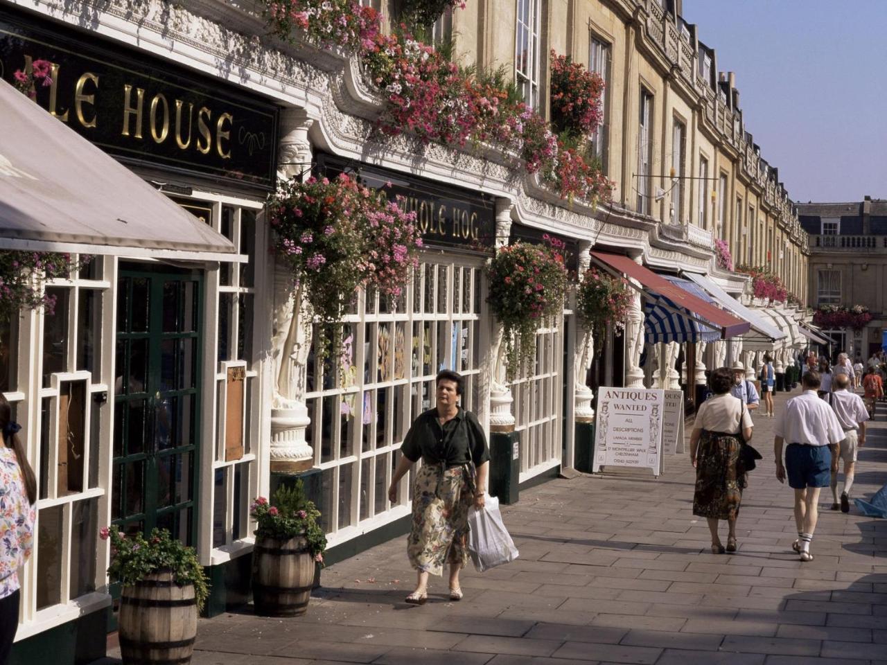 The Townhouse At Glenfall Lawn Pittville Circus Cheltenham