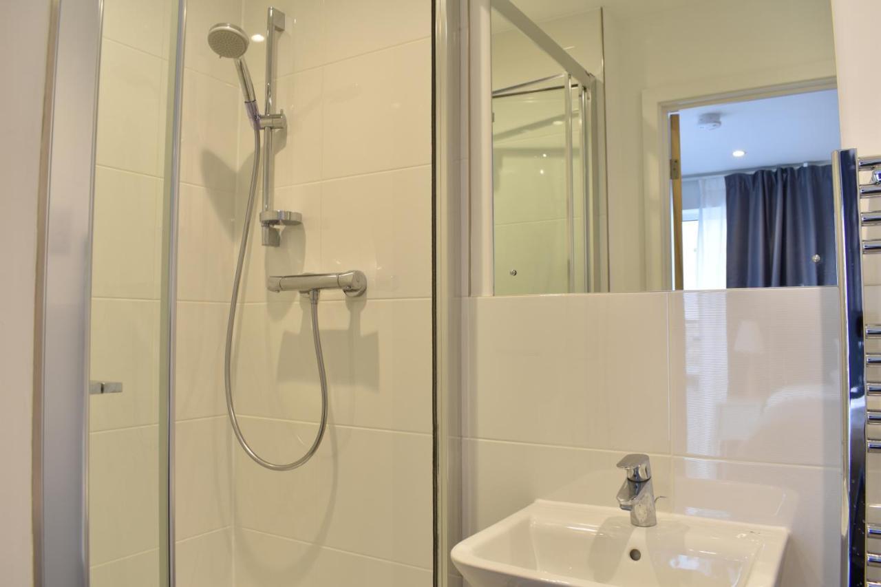 Penthouse In Central * Cheltenham