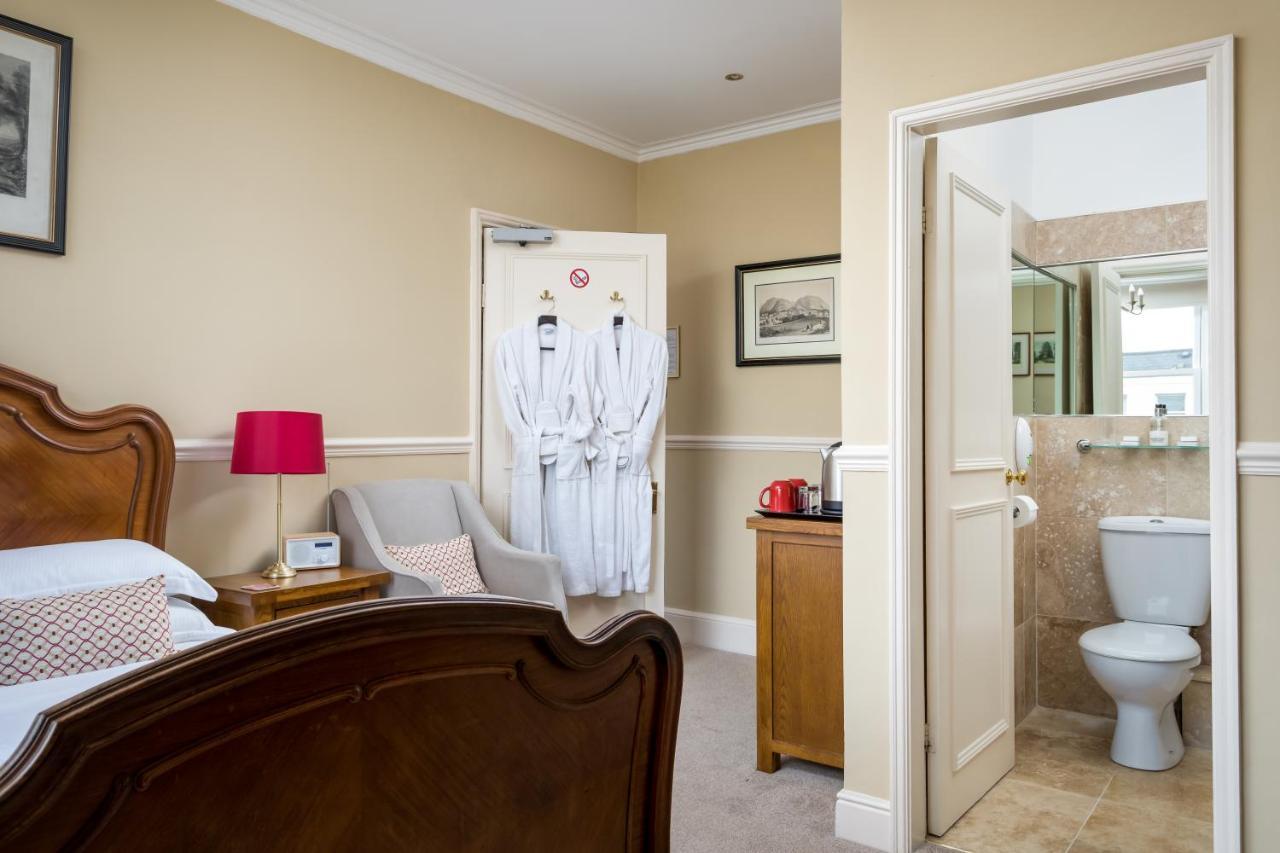 Crossways Guest house 4*