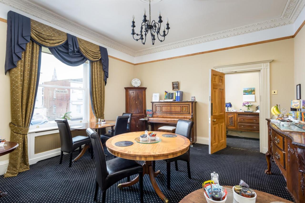 Crossways Guest house Cheltenham
