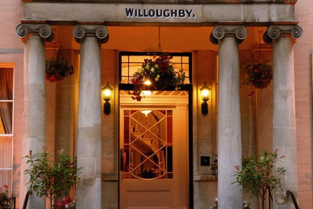 Hotel Willoughby House & 4*