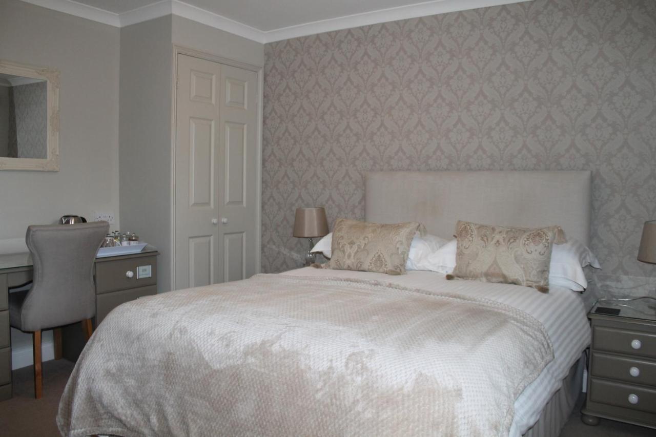 The Battledown Guest house 5*