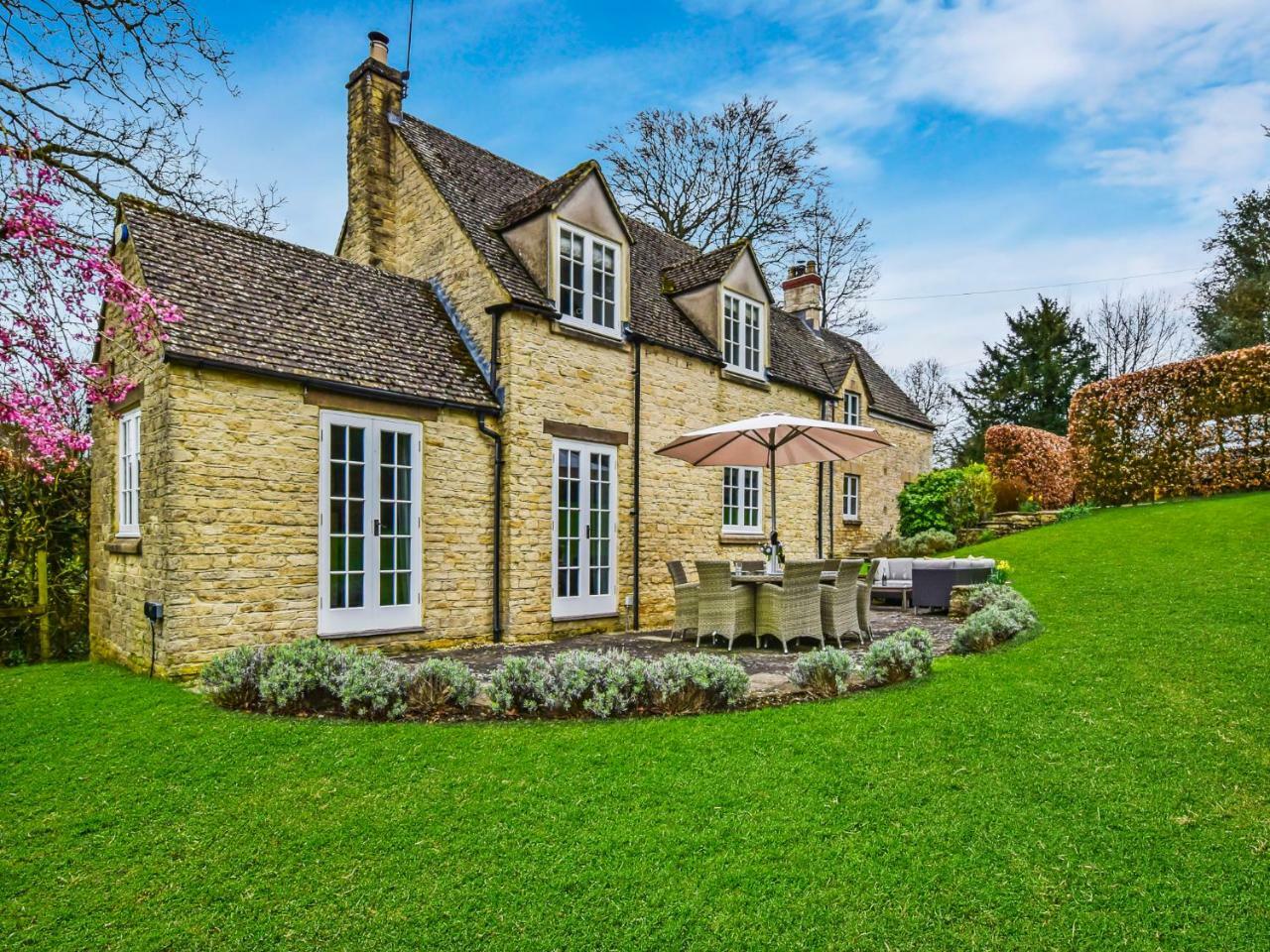 Holiday home Westerleigh *