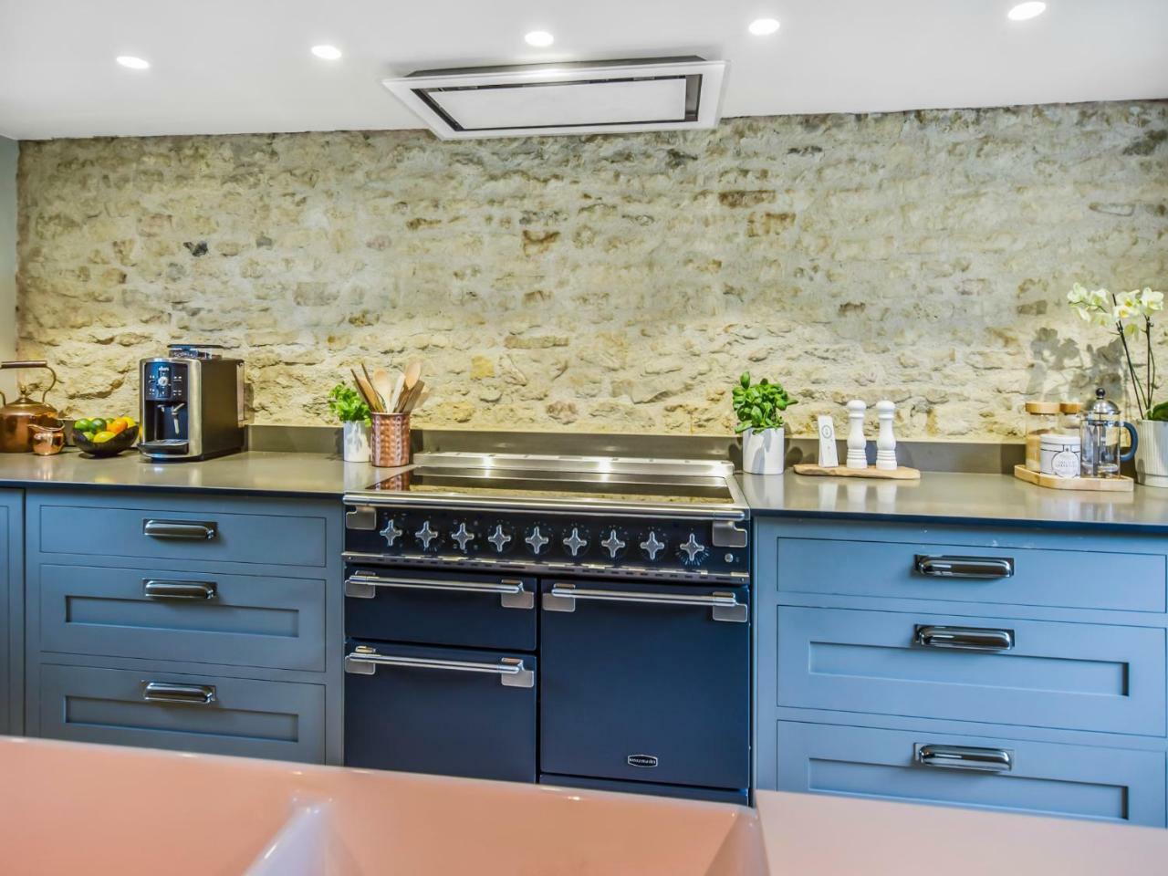 Holiday home Westerleigh Cheltenham