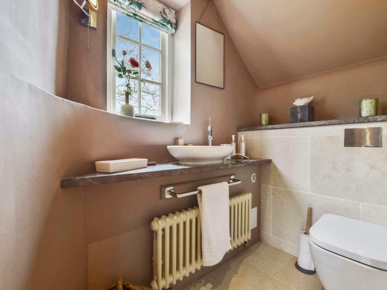 Westerleigh Holiday home *