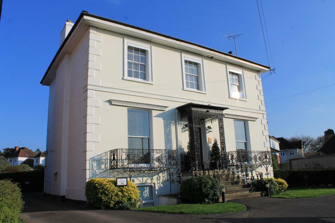 The Battledown Guest house Cheltenham