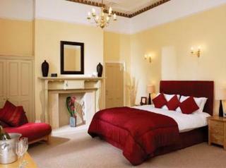 The Townhouse At Glenfall Lawn Pittville Circus