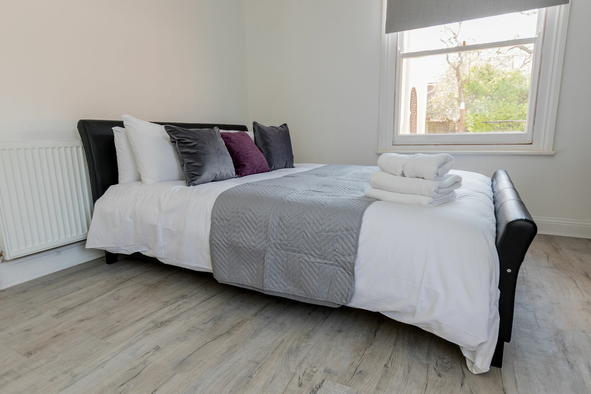 Apartment Servicedlets - Christ Church Cheltenham