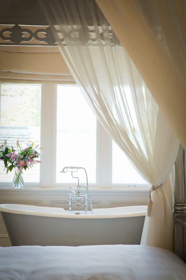 Manor By The Hotel Cheltenham