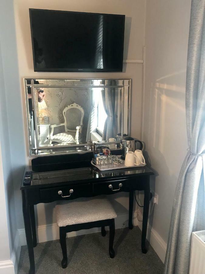 Burlington House 4*