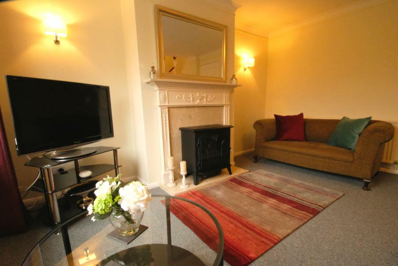 Holiday home Cedar Court Central Town House Cheltenham