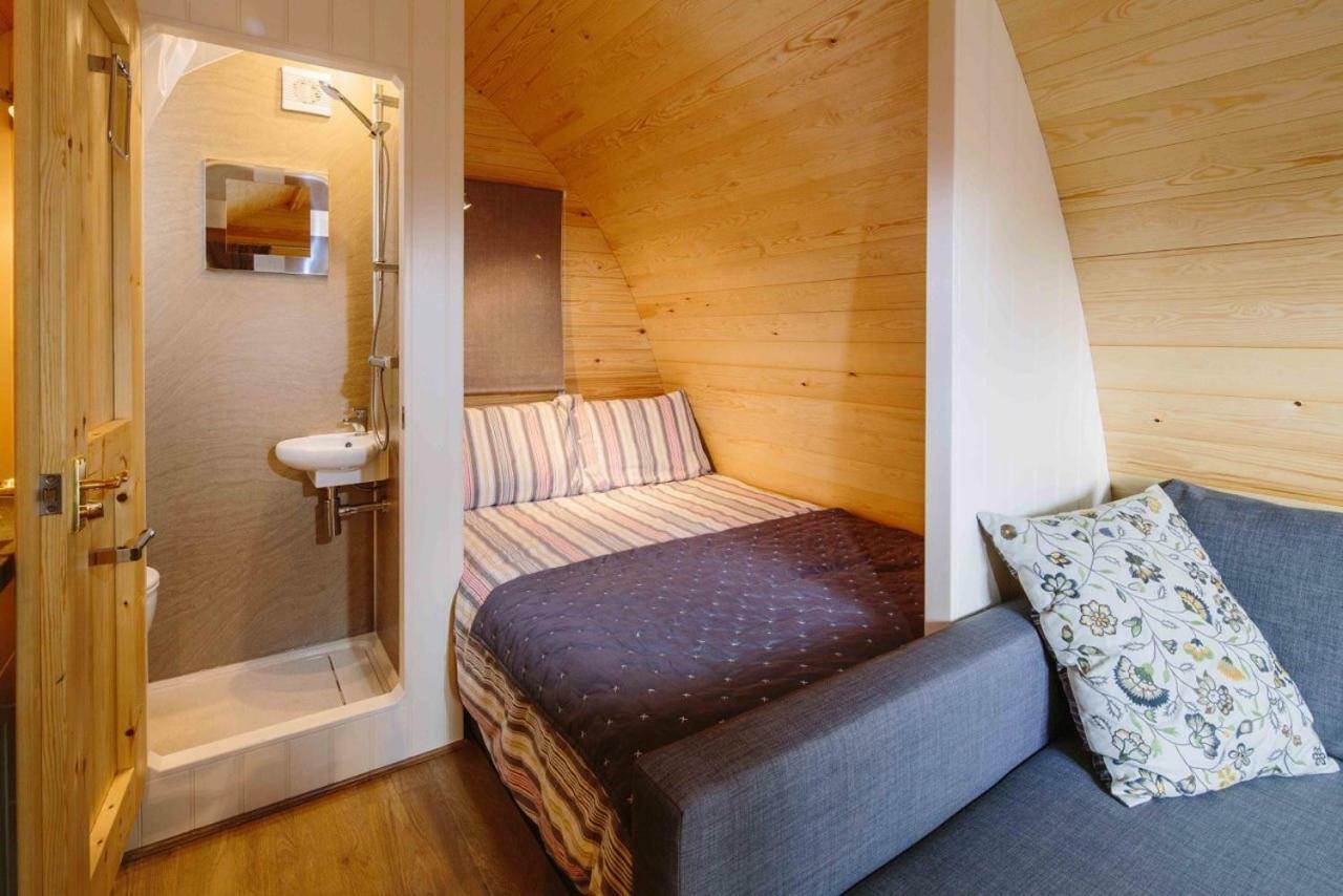 Campion Glamping Pod Cheltenham
