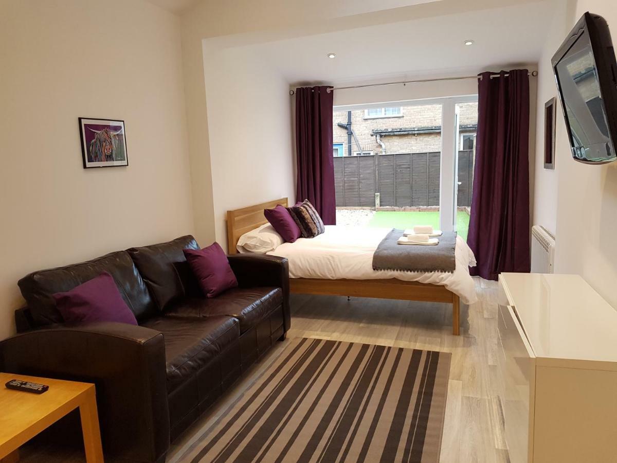 Leckhampton Road - Apartment *