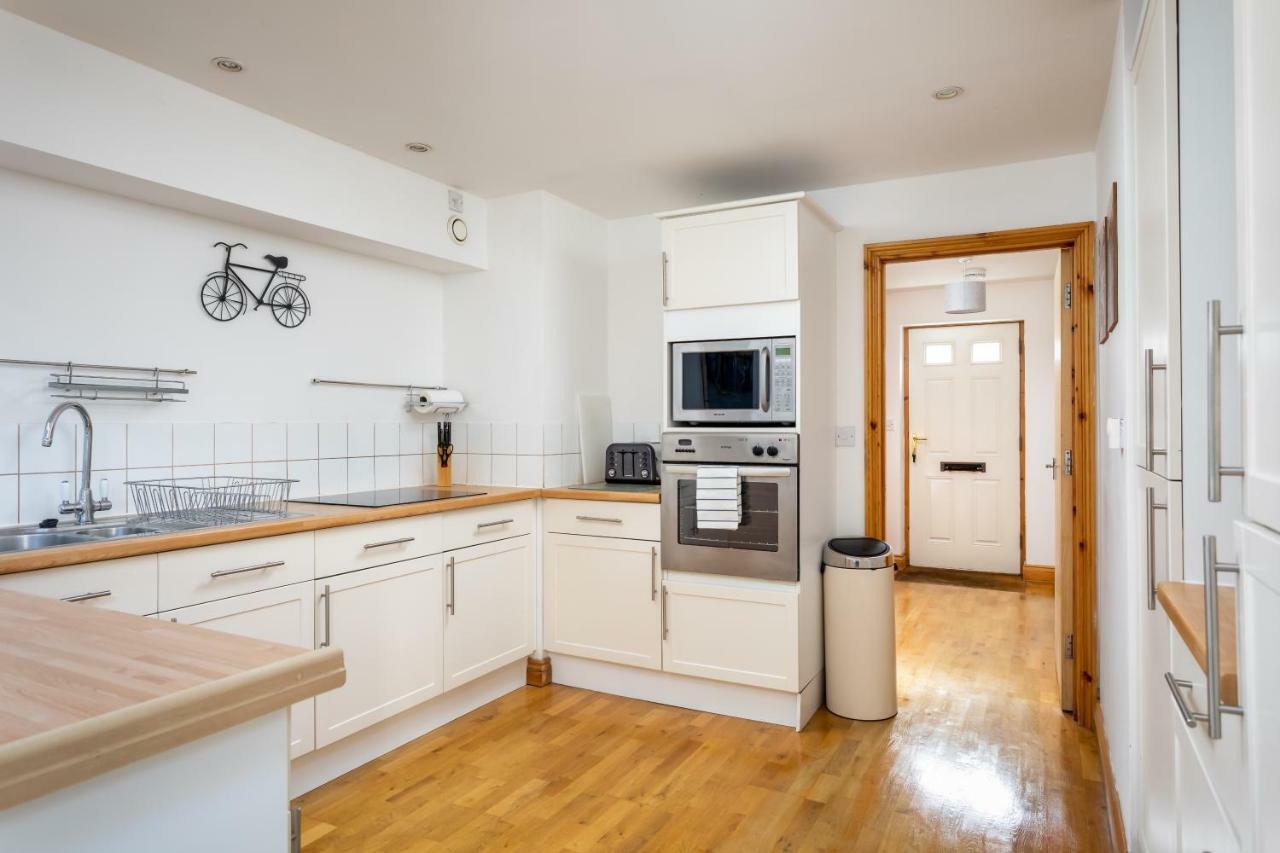Curb - Fabulous Town House 5 Min Walk To Town Centre Casa de férias *