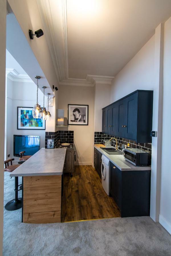 Court House Apartment *