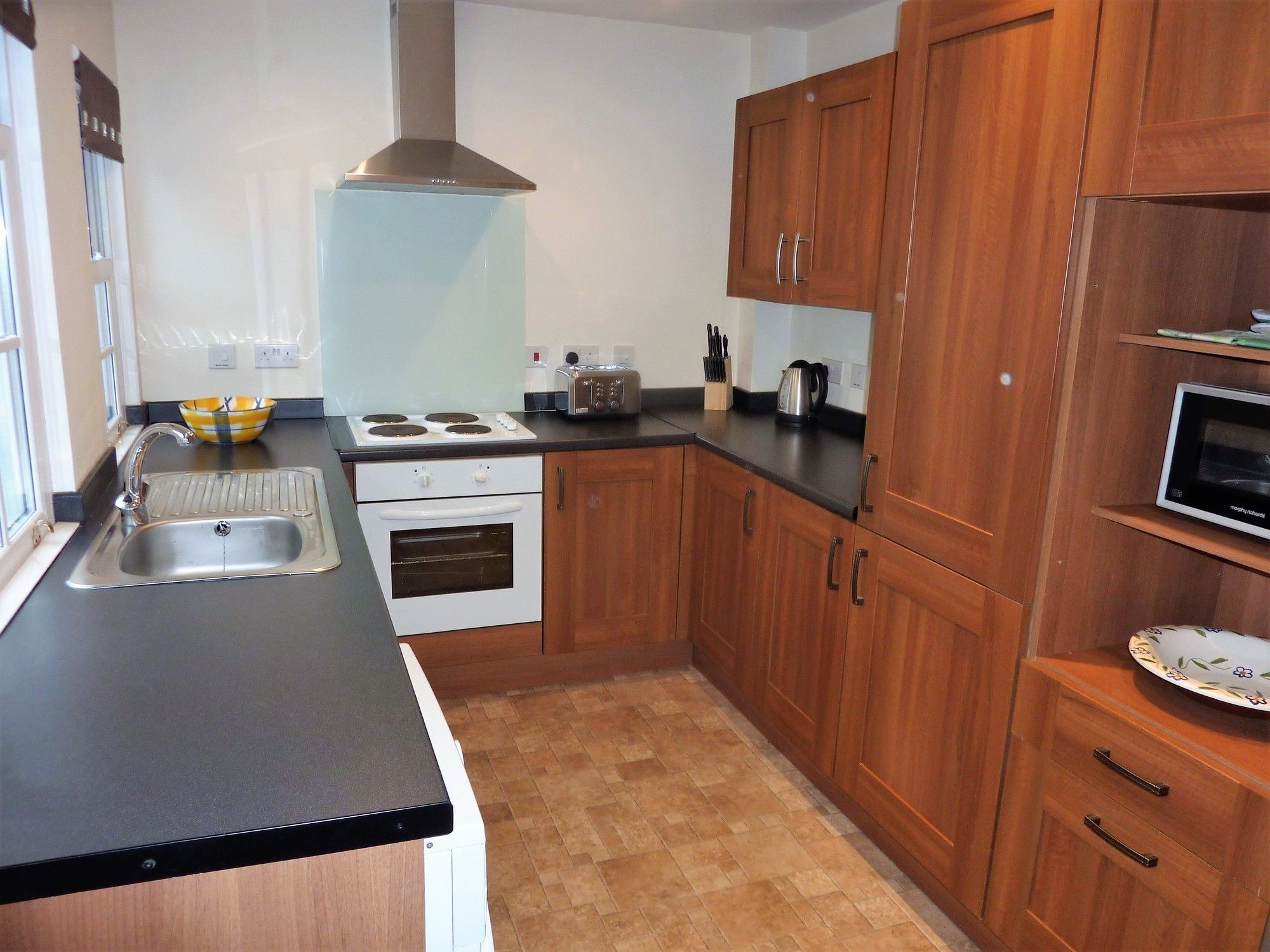 Servicedlets - The Mews Apartment *