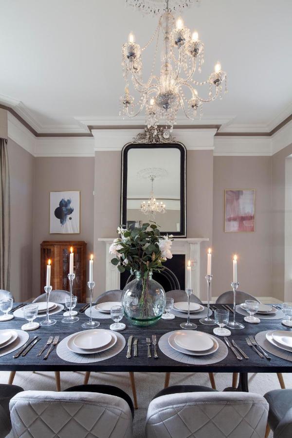 Town House *