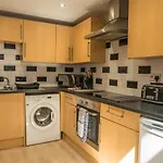 Auburn Willow Luxury Apartment Cheltenham
