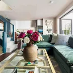 Exceptional, Boutique Retreat Bath Road Cheltenham