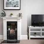 St George\'S Place - Fab Cheltenham Town House