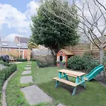 Beautiful Period Home With Five Bedrooms