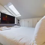 The Hideout King Bed/W Tv Free Parking