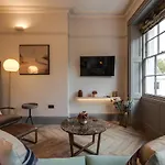 Neptune Apartments